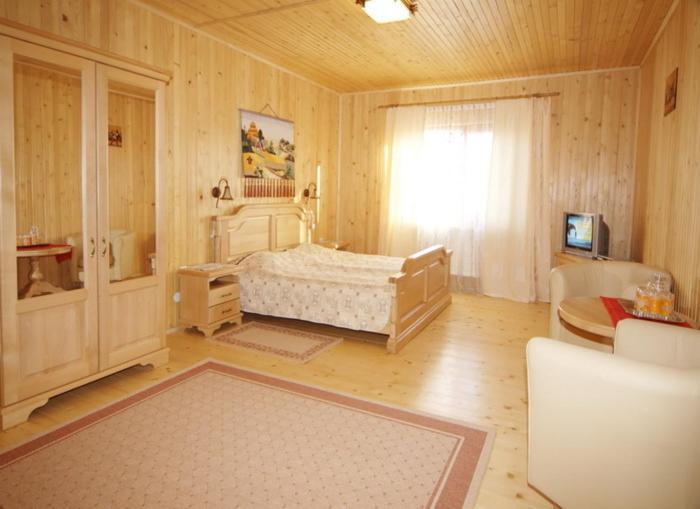 Na Velykim Hotel Yaremche Exterior photo